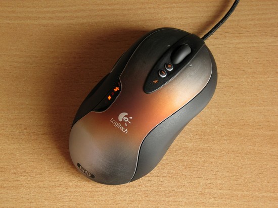 32 550x412 Top 10 Mice for Gamers and Designers