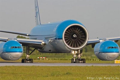 bactofront plane Strange & Weird Airplanes of the World