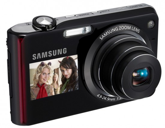 samsung dual view 550x426 Top 10 Digital Cameras