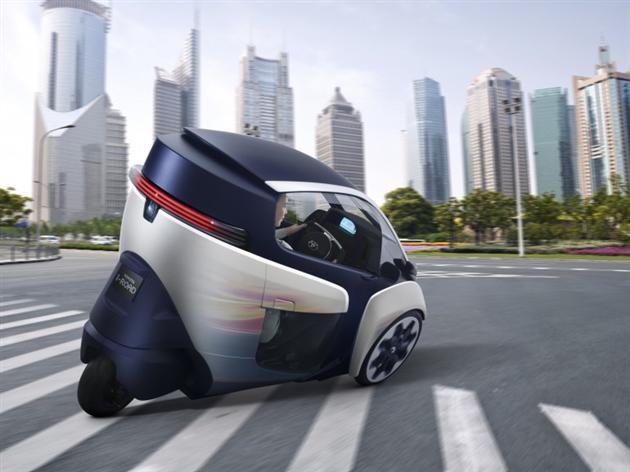 Toyota-i-Road-Personal-Mobility-Electric-Vehicle-3