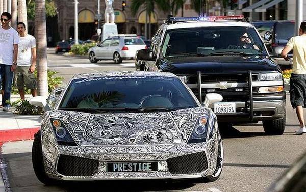 d81a404e3a4b5527876e982c4223c27c Lamborghini Prestige Hits the Road in Miami 