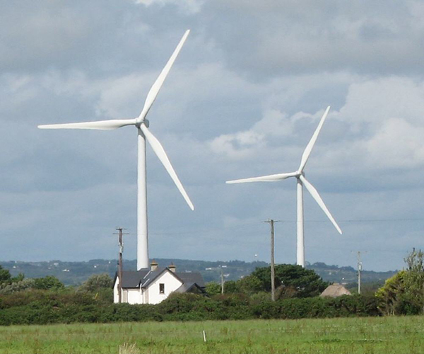 A Wind Turbine that Makes Electricity With No Wind