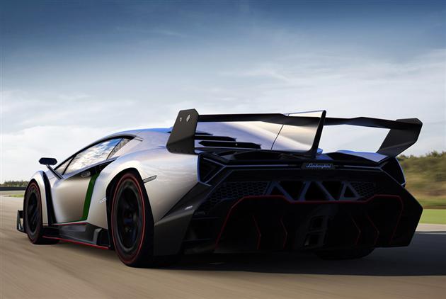 Lamborghini-Veneno-6