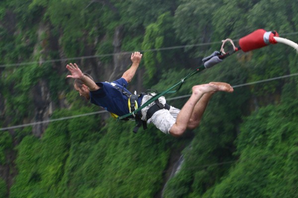 10. Bunjee jumping