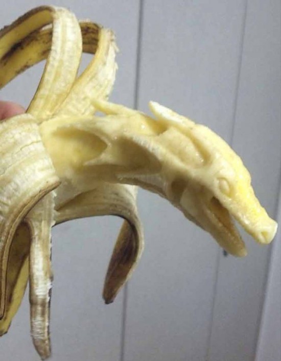 Banana-sculptures4-550x707