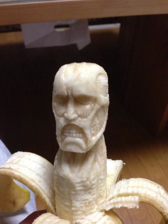 Banana-sculptures8-550x733