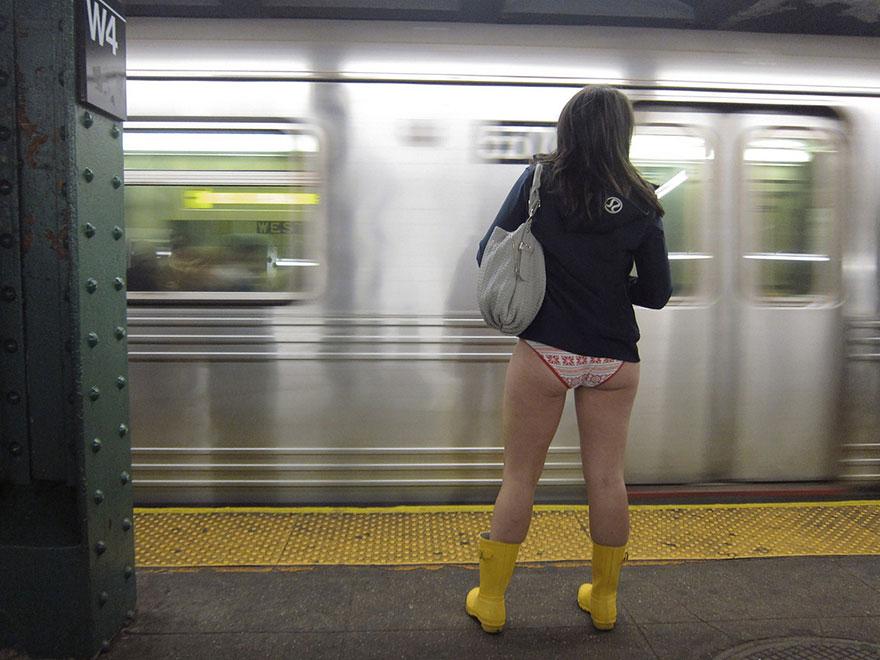 no-pants-subway-ride-2014-12
