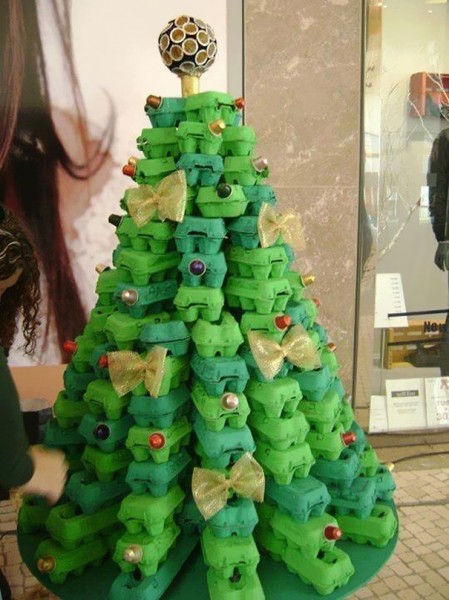 egg box christmas tree