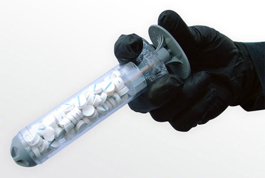 syringe for stoping bleeding