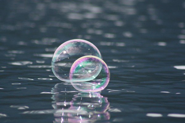 bouncing bubbles