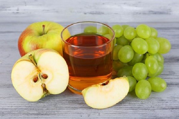 green grape and apple juice1