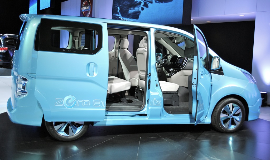 nissan releases worlds first all electric seven seat mpv for families