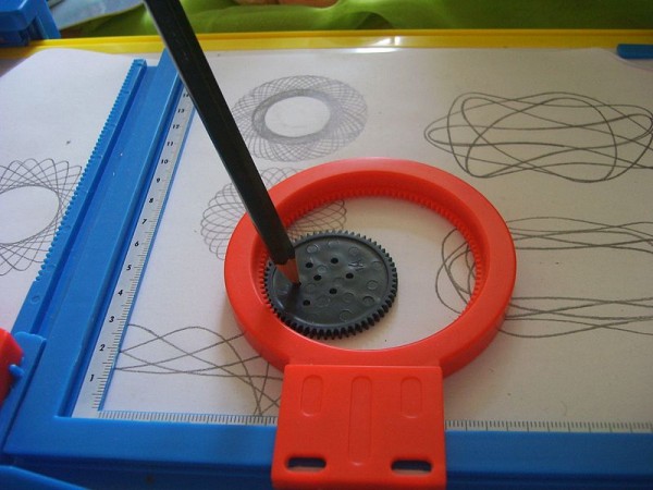 spirograph toy