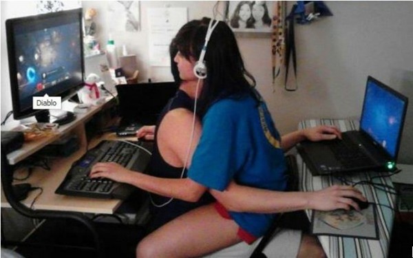 gaming couples 3