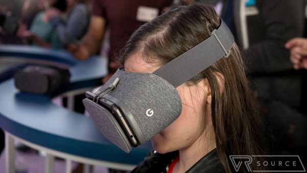 google-daydream-and-pixel-7