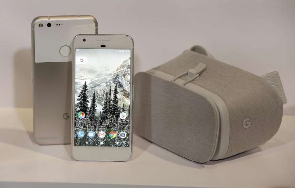 google-daydream-and-pixel-9