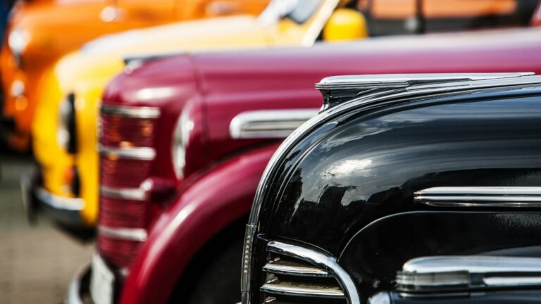 Classic, Vintage, and Antique Cars: What’s the Difference?